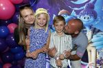 Amsterdam 24 juni 2023
Premiere TIENER MET TENTAKELS in Pathe Arena .
Edino v Dorsten met vriendin en kinderen
