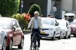 Amsterdam 19 juni 2023
Gijs Scholten v Aschat zingend op de fiets