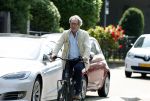 Amsterdam 19 juni 2023
Gijs Scholten v Aschat zingend op de fiets