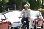 Amsterdam 19 juni 2023
Gijs Scholten v Aschat zingend op de fiets