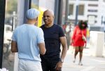 Amsterdam 15 juni 2023
Opening tatooshop Melvin Manhoef op de v Baerlestraat in Amsterdam.
Glenn helder met ...