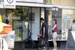 Huizen Bussum 17 juni 2023
Jeroen Rietbergen doet boodschappen en rijdt daarna weer naar het huis van zijn vriendin Linda de Mol