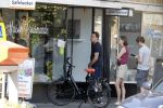 Huizen Bussum 17 juni 2023
Jeroen Rietbergen doet boodschappen en rijdt daarna weer naar het huis van zijn vriendin Linda de Mol