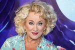 Amsterdam 24 juni 2023
Premiere TIENER MET TENTAKELS in Pathe Arena .
Karin Bloemen