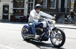 Amsterdam 5 juni 2023
Koen Verweij op een hele dikke Harley Davidson.
