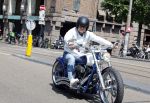 Amsterdam 5 juni 2023
Koen Verweij op een hele dikke Harley Davidson.
