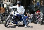 Amsterdam 5 juni 2023
Koen Verweij op een hele dikke Harley Davidson.