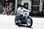 Amsterdam 5 juni 2023
Koen Verweij op een hele dikke Harley Davidson.