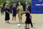 Schevenigen 23 juni 2023
Hare Majesteit Koningin Maxima bezocht het erfgoedpark Loosduinen in Den Haag.
Oa burgemeetser jan v Zanen was daarbij aanwezig.