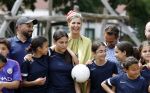 Schevenigen 23 juni 2023
Hare Majesteit Koningin Maxima bezocht het erfgoedpark Loosduinen in Den Haag.
Oa burgemeetser jan v Zanen was daarbij aanwezig.