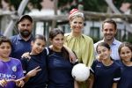 Schevenigen 23 juni 2023
Hare Majesteit Koningin Maxima bezocht het erfgoedpark Loosduinen in Den Haag.
Oa burgemeetser jan v Zanen was daarbij aanwezig.
