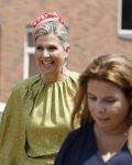 Schevenigen 23 juni 2023
Hare Majesteit Koningin Maxima bezocht het erfgoedpark Loosduinen in Den Haag.
Oa burgemeetser jan v Zanen was daarbij aanwezig.