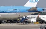 Schiphol 31 mei 2023
Koning Willem Alexander Koningin Mxima en Prinses Amalia vliegen met het regeringsvliegtuig naar Jordanie waar trouwerij van Prins van Jordanie is.