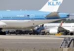 Schiphol 31 mei 2023
Koning Willem Alexander Koningin Mxima en Prinses Amalia vliegen met het regeringsvliegtuig naar Jordanie waar trouwerij van Prins van Jordanie is.