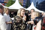 Amsterdam 10 juni 2023
Het 31e Amsterdam diner in AFAS Live tbv het Aidsfonds.
Linda de Mol kwam met Iebele v d Meulen  en werd opgevangen door prinses Mabel .