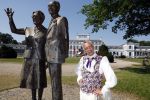 Soest 13 juni 2023
Opnames Sinterklaasfilm op paleis Soestdijk met oa Martien Meiland Martin v Waardenberg en Stefania.