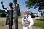 Soest 13 juni 2023
Opnames Sinterklaasfilm op paleis Soestdijk met oa Martien Meiland Martin v Waardenberg en Stefania.