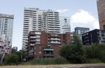 Amsterdam 16 juni 2023
Martin Garrix heeft het te koop staande appartement van Quincy Promes gekocht in intermezzo . Martin heeft daar meerdere penthouses.