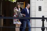 Amsterdam 6 juni 2023
Michiel Mol en zijn vrouw Marloes Mens verlaten het Waldorf ASstoria Hotel. Ze zijn vandaag 5 jaar getrouwd.