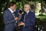 Haarzuilens 21 juni 2023
Nationale Haringparty bij Kasteel de Haar in Haarzuilens .
Mr Pieter v Vollenhoven met Matthijs Albers