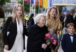 Amsterdam 1 juni 2023
Openingsavond van Holland festival in Amsterdam.
Aanwezig oa Prinses Beatrix Prinses Mabel en haar dochter Zaria.