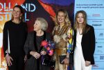 Amsterdam 1 juni 2023
Openingsavond van Holland festival in Amsterdam.
Aanwezig oa Prinses Beatrix Prinses Mabel en haar dochter Zaria.