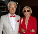 Amsterdam 5 juni 2023
Society Lunch 2023 in Club Hart in Amsterdam.
Ria Valk met partner