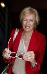 Amsterdam 5 juni 2023
Society Lunch 2023 in Club Hart in Amsterdam.
Ria Valk met partner