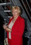 Amsterdam 5 juni 2023
Society Lunch 2023 in Club Hart in Amsterdam.
Ria Valk met partner