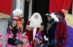 Soestdijk 15 juni 2023
Opnames van de grote sinterklaasfilm met oa Robert ten Brink Maxim Froger  Hans Klok Royce de Vries Martin v Waardenberg en Janny v d Heijden . Robert ten Brink als Sinterklaas