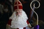 Soestdijk 15 juni 2023
Opnames van de grote sinterklaasfilm met oa Robert ten Brink Maxim Froger  Hans Klok Royce de Vries Martin v Waardenberg en Janny v d Heijden . Robert ten Brink als Sinterklaas