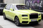 Amsterdam 1 juni 2023
Talkies terras award bij the Harbour Club .
Fluoriserend groene Rolls Royce met kenteken RR