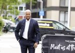 Amsterdam 1 juni 2023
Talkies terras award bij the Harbour Club .
Winston Bogarde
