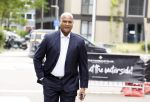 Amsterdam 1 juni 2023
Talkies terras award bij the Harbour Club .
Winston Bogarde