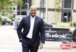 Amsterdam 1 juni 2023
Talkies terras award bij the Harbour Club .
Winston Bogarde