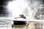 Zaanstad 23 juni 2023
Wolter Kroes met zijn Thomas aan het varen met een vet bootje.