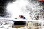 Zaanstad 23 juni 2023
Wolter Kroes met zijn Thomas aan het varen met een vet bootje.