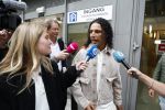 Haarlem 14 juni 2024
Rechtszaak Ali B ivm verkrachtingszaak in rechtbank van Haarlem .Zijn advocaat is Bart Swier