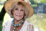 Haarzuilens 26 juni 2024
Nationale haringparty op kasteel de Haar. Astrid Engels met ..