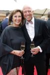Amsterdam 8 juni 2024
Het Amsterdam diner in AFAS live . Vele Bekende mensen en zakenmensen kwamen naar het gala waar geld opgehaald wordt voor het aids fonds. Astrid Joosten en haar man Rob Peters