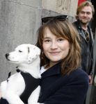 Amsterdam 27 maart 2024
Barbara Sloesen met vriend Joost Hofman en hun hondje in het centrum van amsterdam.
