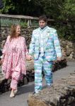Arnhem 27 mei 2024
Trouwen Robbert de Nijs en zijn vrouw Sharon in Burgers Zoo. Zijn vader Rob de Nijs en moeder Belinda Meuldijk waren de getuigen . Belinda Meuldijk kwam met partner Thierry en zoon Yoshi de Nijs