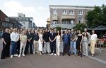 Wageningen 13 mei 2024
Presentatie musical 40-45 in hotel de Wereld met oa Soy Kroon Holly Brood Sjoerd Pleijsier Babette v Veen Kees Boot Frits Barend Dorian Bindels Gaia Aikman en Niniane Everaert.