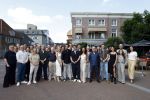 Wageningen 13 mei 2024
Presentatie musical 40-45 in hotel de Wereld met oa Soy Kroon Holly Brood Sjoerd Pleijsier Babette v Veen Kees Boot Frits Barend Dorian Bindels Gaia Aikman en Niniane Everaert.