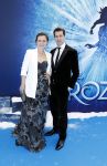 Scheveningen 9 juni 2024
Premiere Frozen in het Afas circustheater. Celine Purcell en partner Oren Schrijver