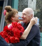 Amsterdam 4 juni 2024
Boekpresentatie Debbie de Jong van B&B Vol liefde . Debbie de Jong met ex Alfred v d Heuvel en zijn nieuwe vriendin