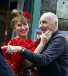 Amsterdam 4 juni 2024
Boekpresentatie Debbie de Jong van B&B Vol liefde . Debbie de Jong met ex Alfred v d Heuvel en zijn nieuwe vriendin
