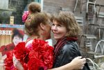 Amsterdam 4 juni 2024
Boekpresentatie Debbie de Jong van B&B Vol liefde . Debbie de Jong met ex Alfred v d Heuvel en zijn nieuwe vriendin Lonneke