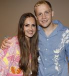 Amsterdam 25 mei 2024
Feestje na concert van de Toppers in de Johan Cruijff Arena. Donny v d Beek en Estelle Bergkamp