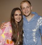 Amsterdam 25 mei 2024
Feestje na concert van de Toppers in de Johan Cruijff Arena. Donny v d Beek en Estelle Bergkamp